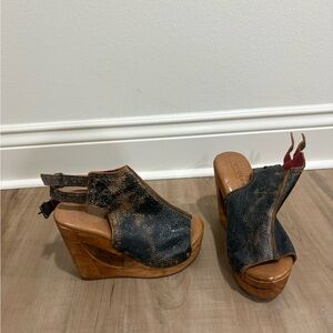 Bed Stu Distressed Black and Brown Wedges
